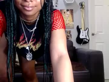 Slainblair Chaturbate stream image from April 28, 2025