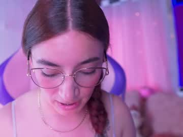 Issa_Monterrey Chaturbate stream image from April 28, 2025