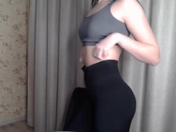 Nelly_Delice Chaturbate stream image from April 28, 2025