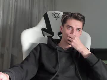 Orlandocolt Chaturbate stream image from April 28, 2025