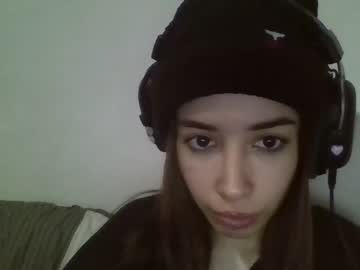 Sarah444444 Chaturbate stream image from April 28, 2025