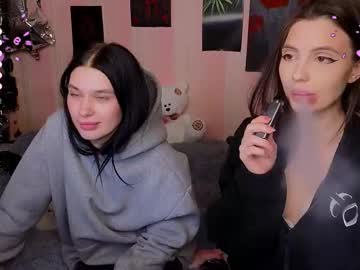 Estercollins Chaturbate stream image from April 29, 2025