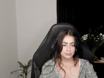Eva_Monn Chaturbate stream image from April 29, 2025