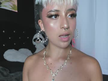 Rebeka_Baker Chaturbate stream image from April 29, 2025