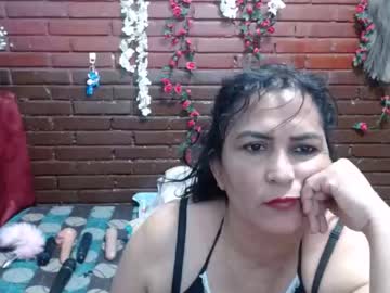 Sara_Love43 Chaturbate stream image from April 29, 2025