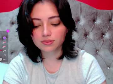 Thesweethari Chaturbate stream image from April 29, 2025