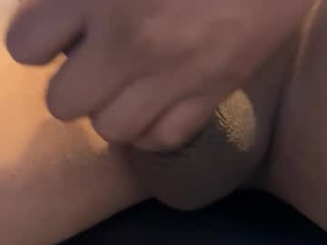 Uncutboy3572 Chaturbate stream image from April 29, 2025