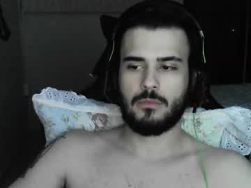 Yunklopes Chaturbate stream image from April 29, 2025
