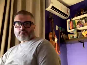 Icanrealiseyourdreams Chaturbate stream image from April 29, 2025