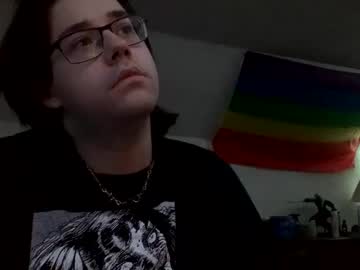 Isnowyi Chaturbate stream image from April 29, 2025