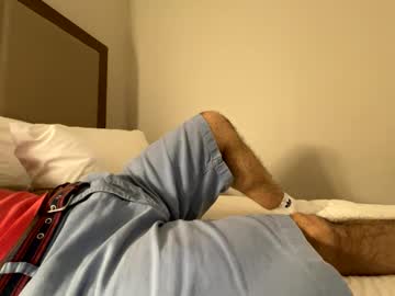 Eesmalll Chaturbate stream image from April 29, 2025