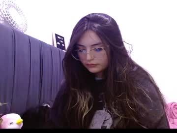 Im_Yourprincess Chaturbate stream image from April 29, 2025