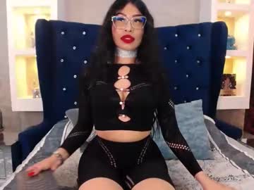 Madele_Hills Chaturbate stream image from April 29, 2025
