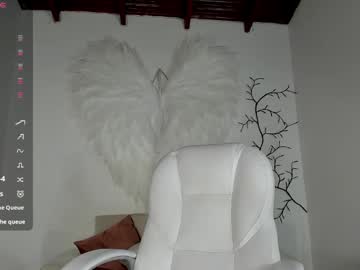 Isasantamar_ Chaturbate stream image from April 29, 2025