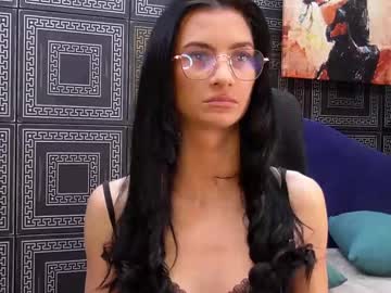 Gadeeared Chaturbate stream image from April 29, 2025
