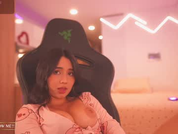 Lovelyzoe_ Chaturbate stream image from April 29, 2025