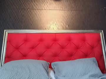 Evelynvega01 Chaturbate stream image from April 29, 2025