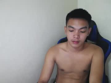 Zandro262005 Chaturbate stream image from April 29, 2025