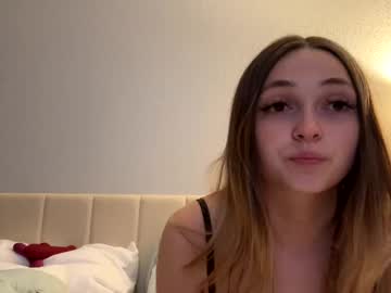 Youthfulperfection Chaturbate stream image from April 29, 2025