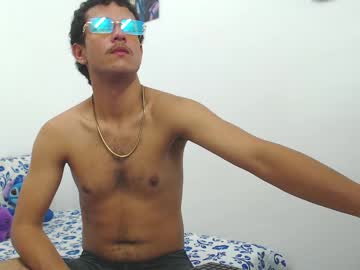 Daaniell420 Chaturbate stream image from April 29, 2025
