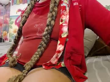Vixenfyre Chaturbate stream image from April 29, 2025