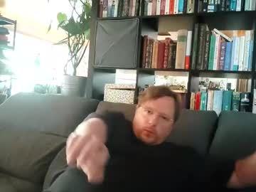 Deancharming Chaturbate stream image from April 29, 2025