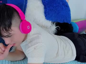 Stivenbragam Chaturbate stream image from April 29, 2025