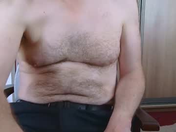 Kingdonn1 Chaturbate stream image from April 29, 2025