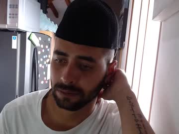 Boycanela Chaturbate stream image from April 29, 2025