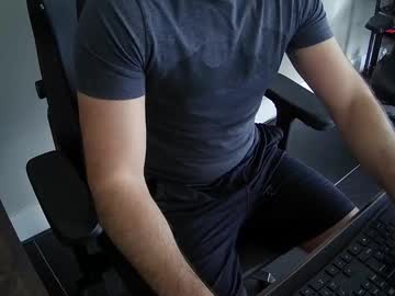 Daric87 Chaturbate stream image from April 29, 2025