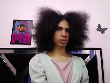 Felinexoxo Chaturbate stream image from April 29, 2025