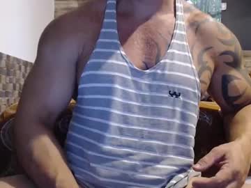 Healedcarioca Chaturbate stream image from April 29, 2025