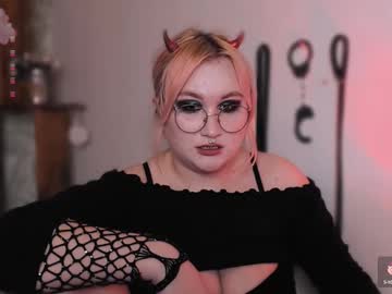Babylon_Virgn Chaturbate stream image from April 29, 2025