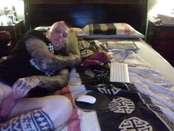 Hiasallfuk13 Chaturbate stream image from April 29, 2025