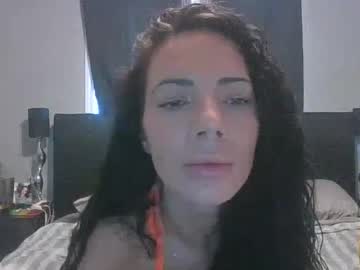 Kyliekartier Chaturbate stream image from April 29, 2025