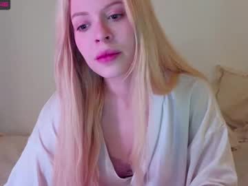 Poison_Girls Chaturbate stream image from April 29, 2025