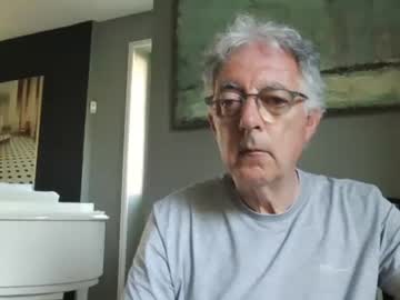 Stefarlo Chaturbate stream image from April 29, 2025