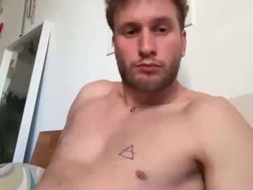 Highdrox Chaturbate stream image from April 29, 2025