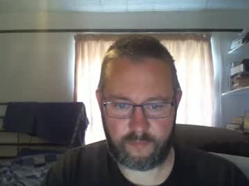 Moistfalafel Chaturbate stream image from April 29, 2025