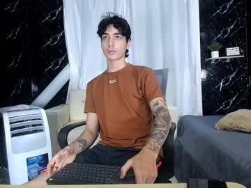 Veyronn_ Chaturbate stream image from April 29, 2025