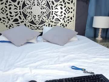 Alicevet_ Chaturbate stream image from April 29, 2025