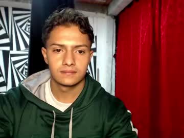 Cristian_Torres10 Chaturbate stream image from April 29, 2025