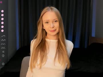 Kate_Lovesss Chaturbate stream image from April 29, 2025