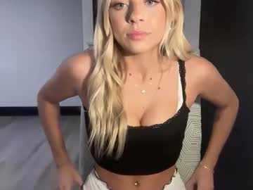 Emmyswild Chaturbate stream image from April 30, 2025