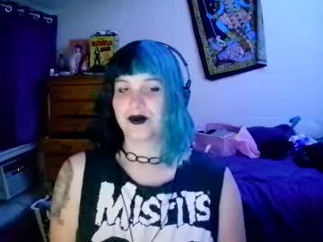 Pantygirl929135 Chaturbate stream image from April 30, 2025