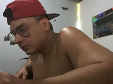 Godkenai Chaturbate stream image from April 30, 2025