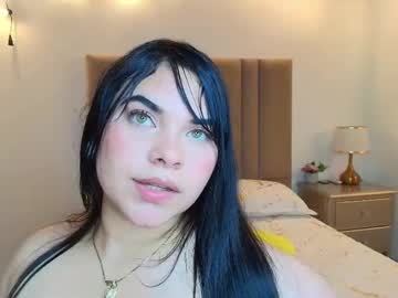 Luna_Sinclair Chaturbate stream image from April 30, 2025