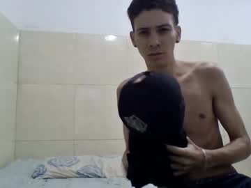 Saam_Hott_ Chaturbate stream image from April 30, 2025