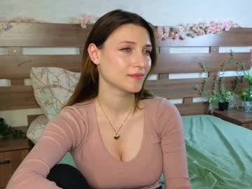 Donnagonzales Chaturbate stream image from April 30, 2025