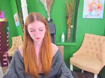 Carolina_Gilbert Chaturbate stream image from April 30, 2025